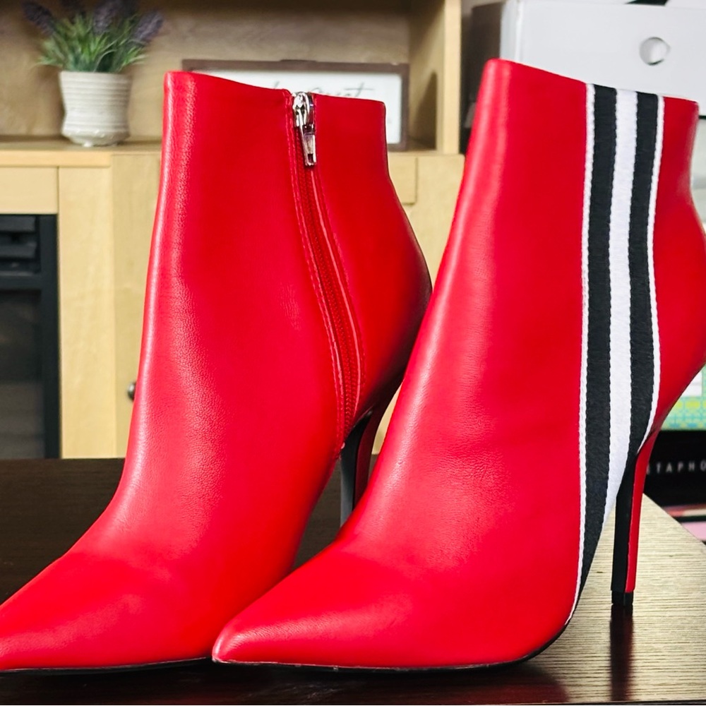 Steve Madden Red Heeled Boots with Black and White Stripes